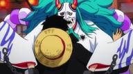 350:990:00000153.jpg