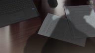 7768:10:00000028.jpg